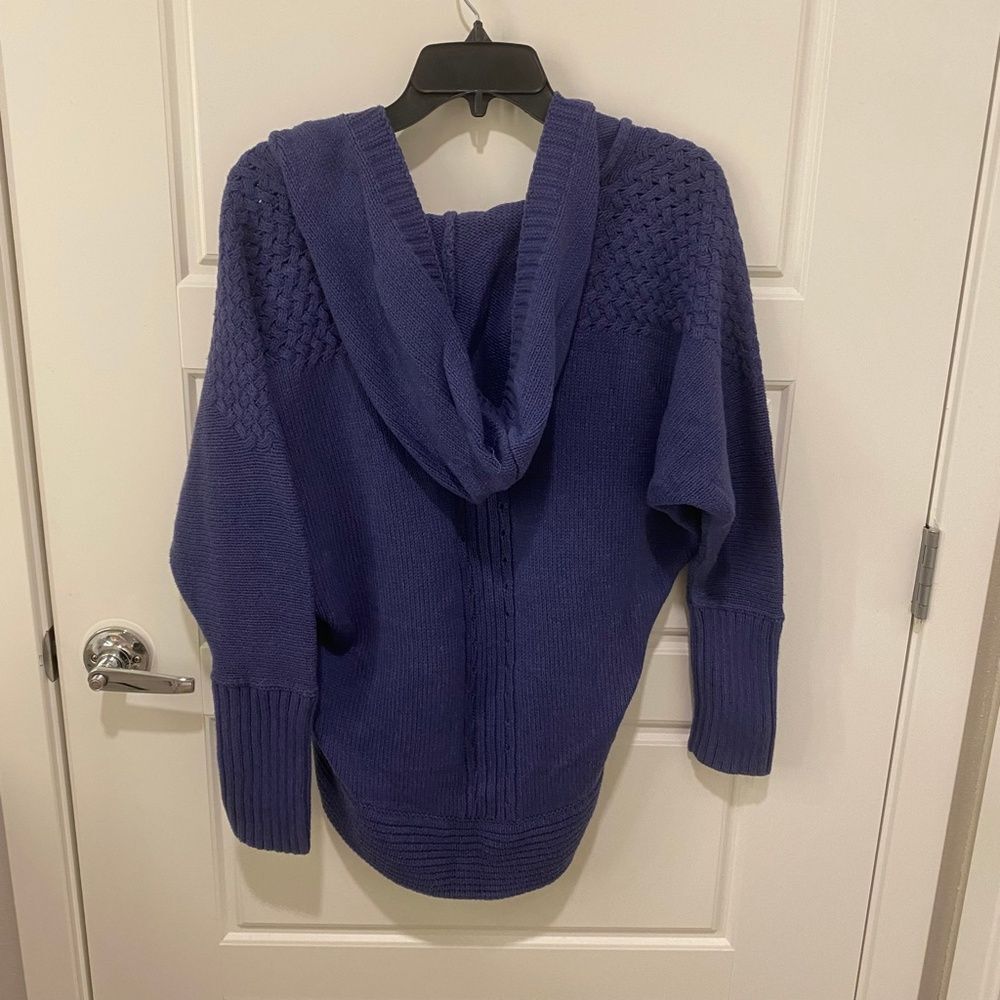DKNY Jeans Hooded Long Sleeve Slouchy Sweater. Blue. Medium. Streetwear, Grunge - Picture 6 of 11